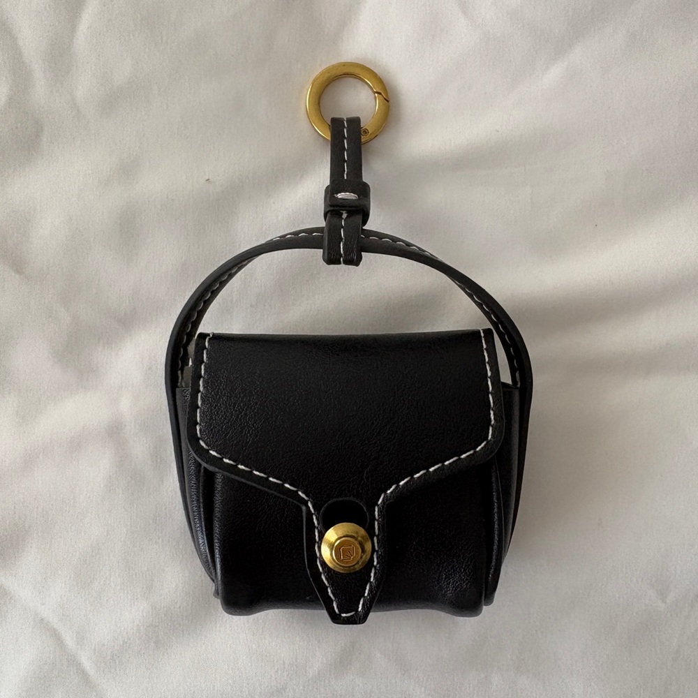 Songmont Leather Mini Yore AirPods Case Onyx